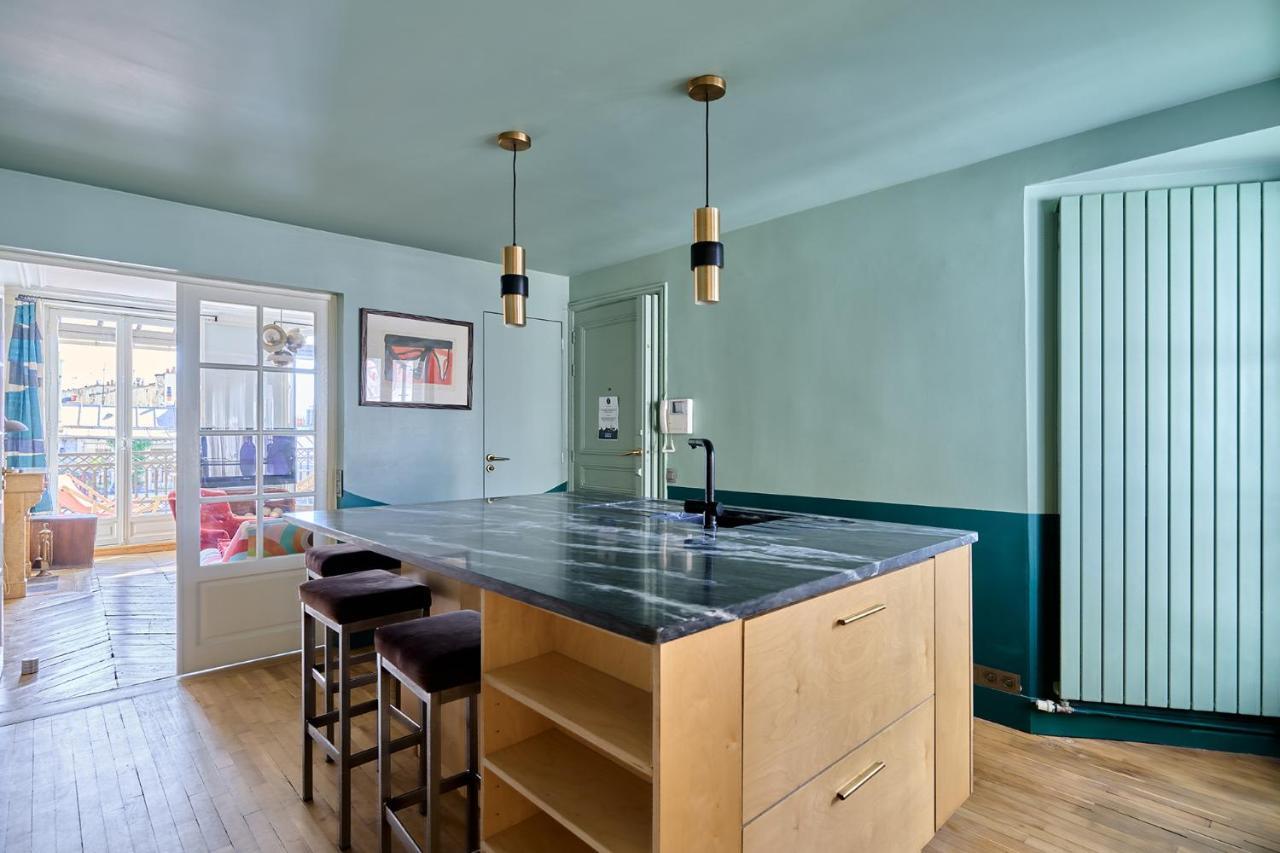 Apartment Center Of Paris With Terrace By Studio Prestige Eksteriør bilde